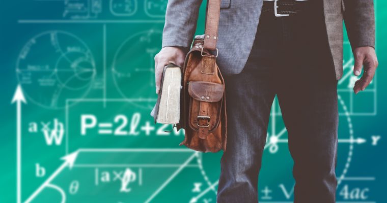 How to Stand Out and Land Your Dream Job After University